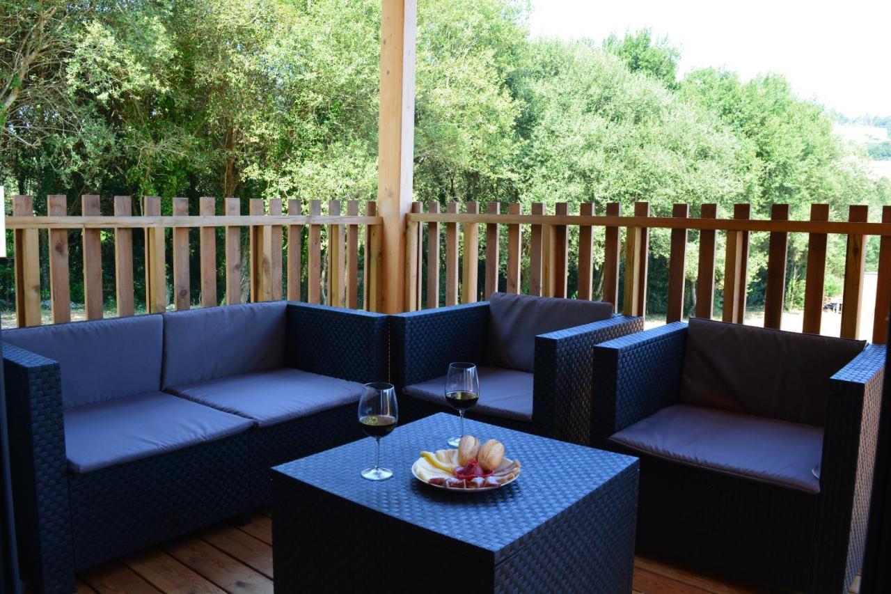 Cabanas Compostela - Cabana A Carballeira Сантяго де Компостела Екстериор снимка